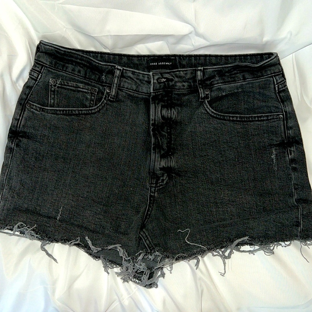Women’s black denim shorts sz 12